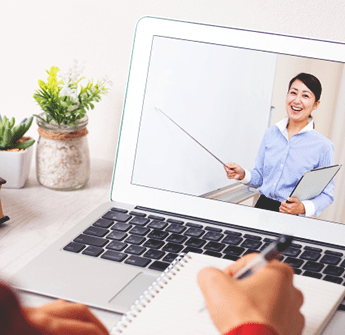 学籍管理ページでは、報告課題レポートやメディア学習報告課題レポートの提出状況や合格状況が確認できます。