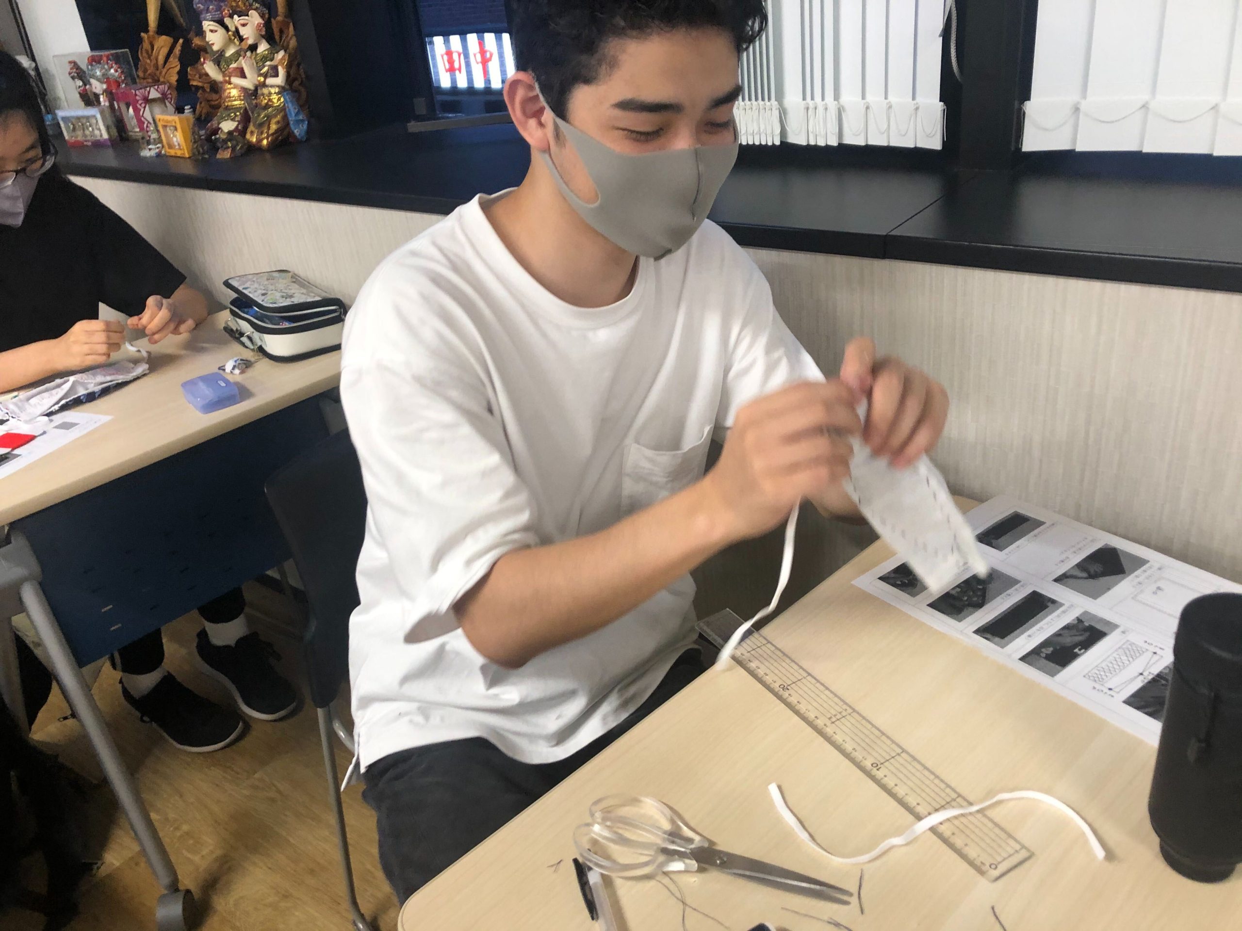 【〇〇を知っておくと便利！】マスクづくりに挑戦！ 